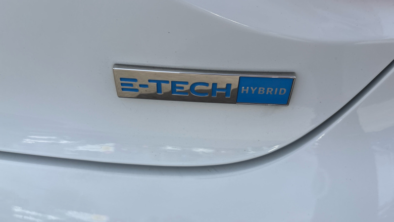 Renault Clio 1.6 E-TECH full hybrid 145 Techno 5dr Auto Hybrid Hatchback